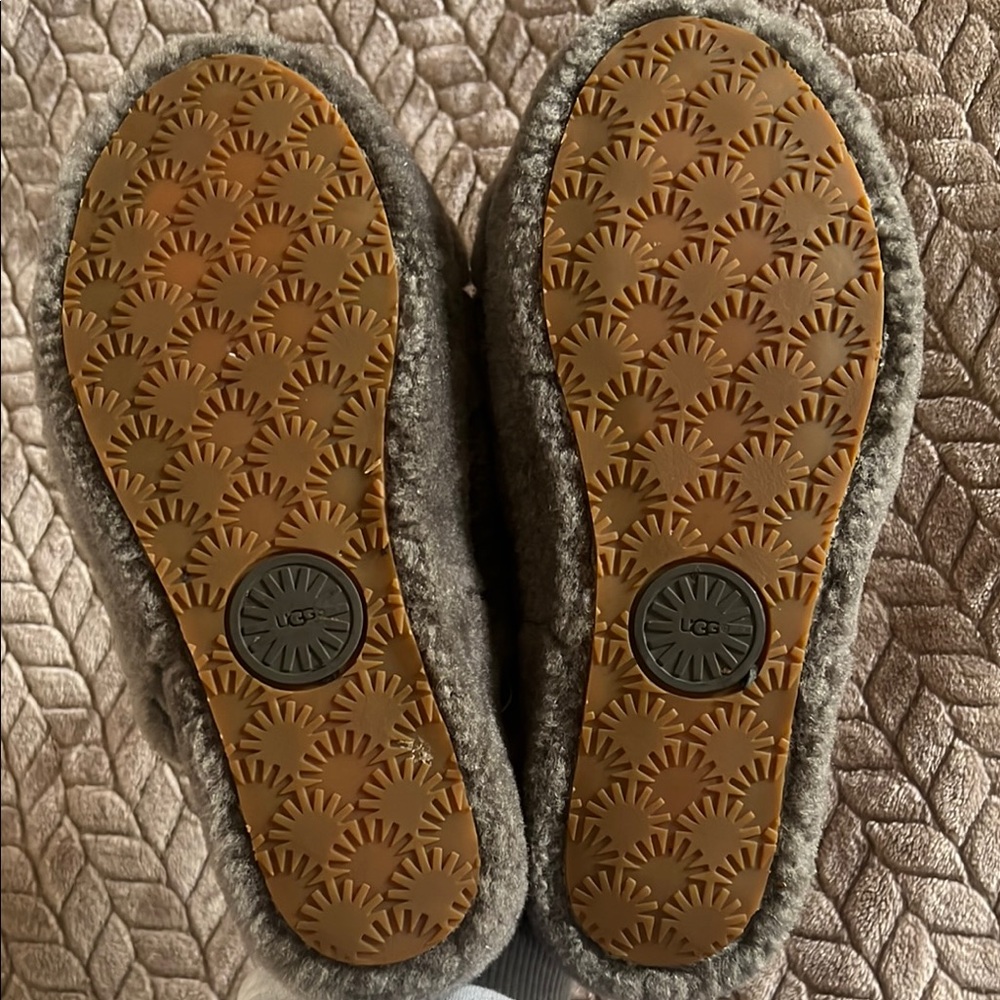 UGG Fluff Yeah Slide - image 3